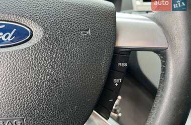 Минивэн Ford C-Max 2010 в Львове