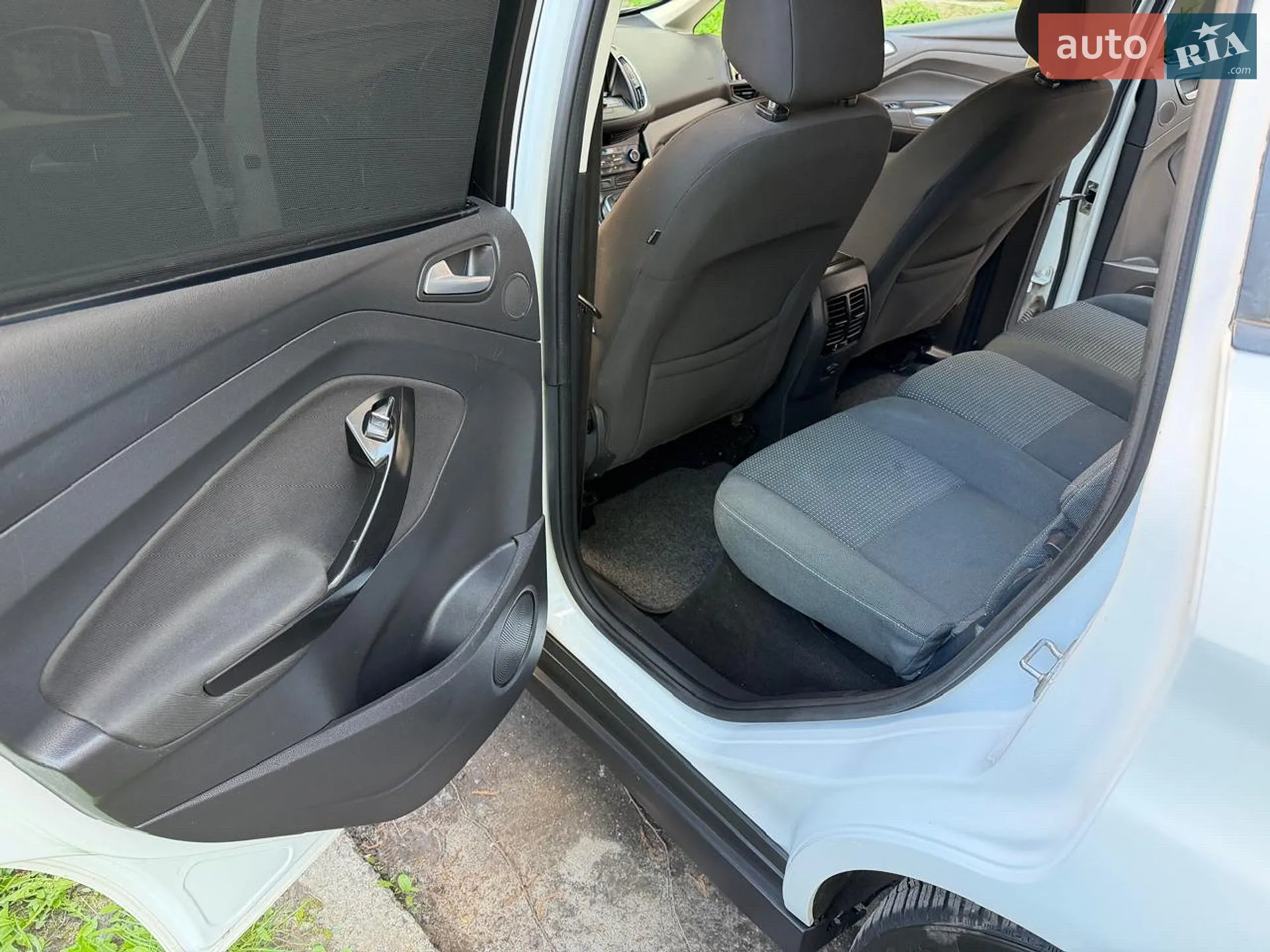 2015 Ford C-MAX - мініатюра 31
