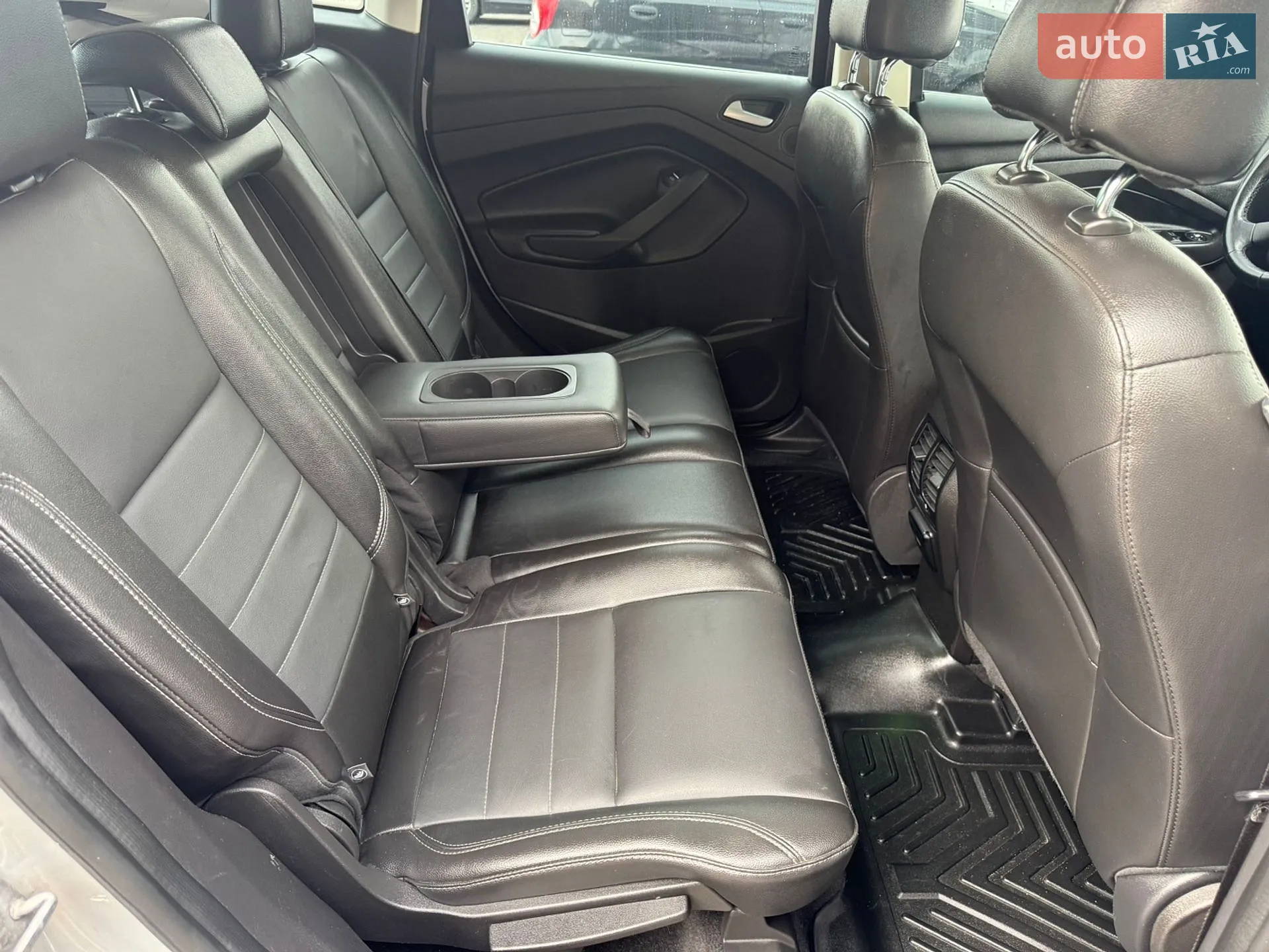 2015 Ford C-MAX - мініатюра 26