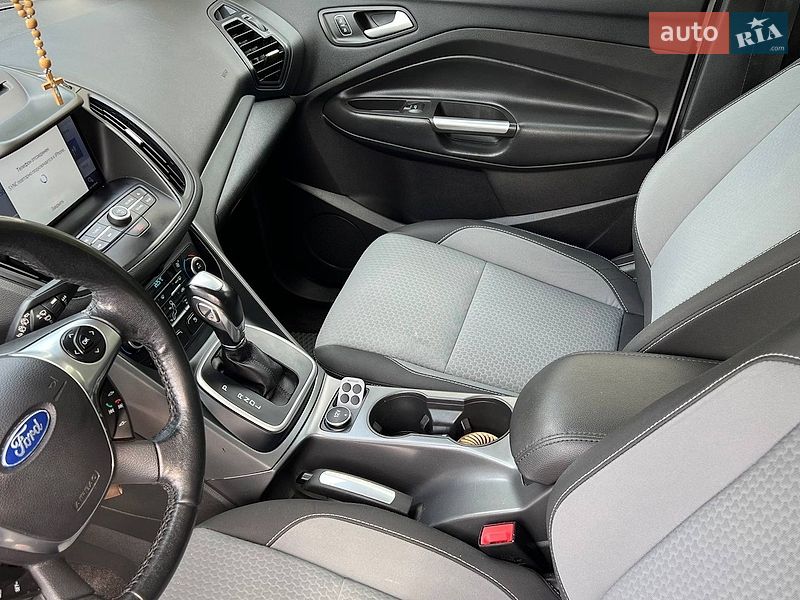 Минивэн Ford C-Max 2017 в Киеве