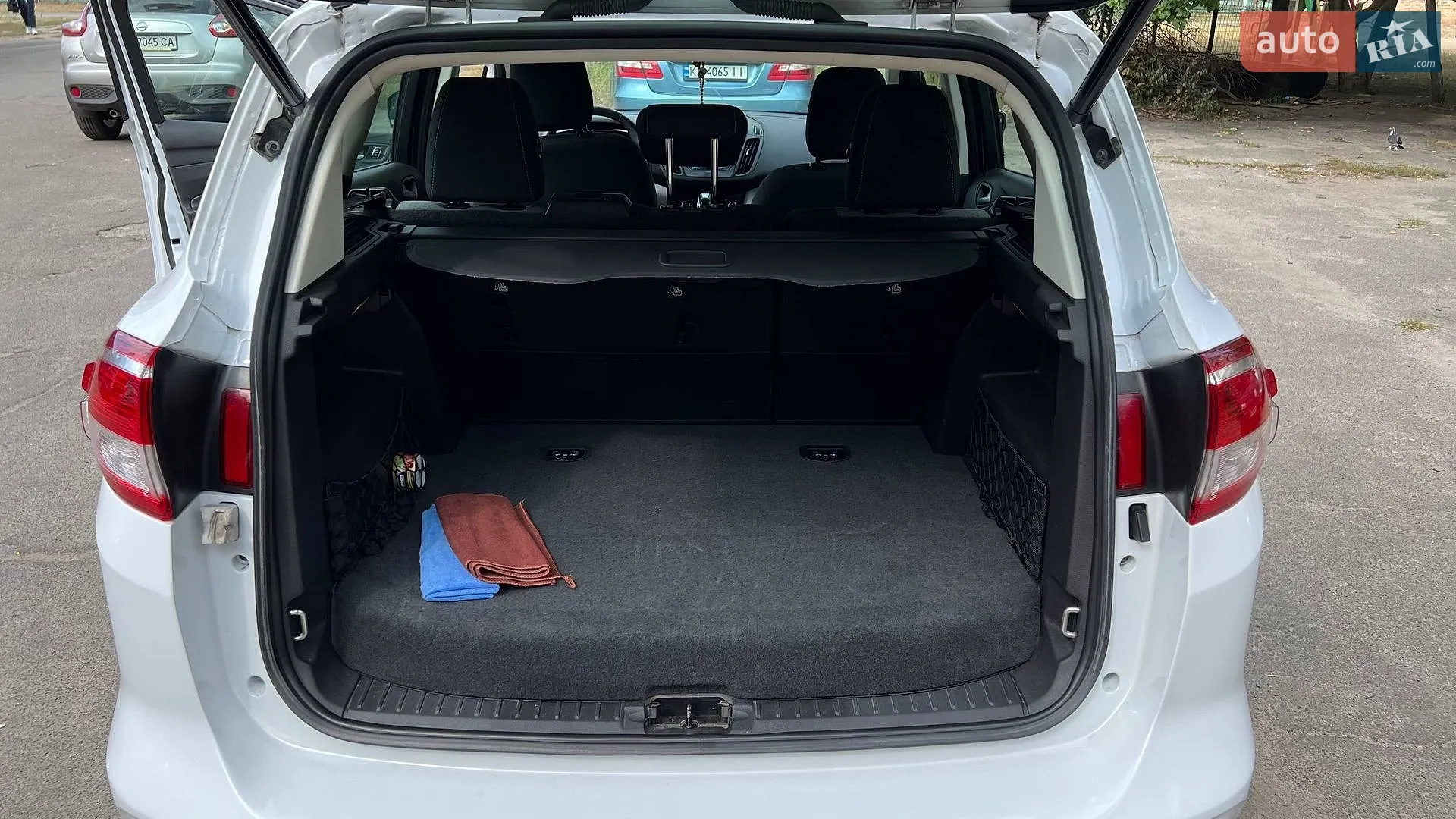2017 Ford C-MAX - мініатюра 17