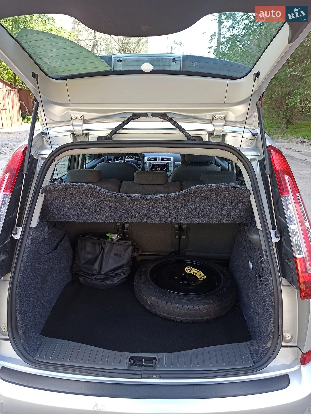 2010 Ford C-MAX - мініатюра 13