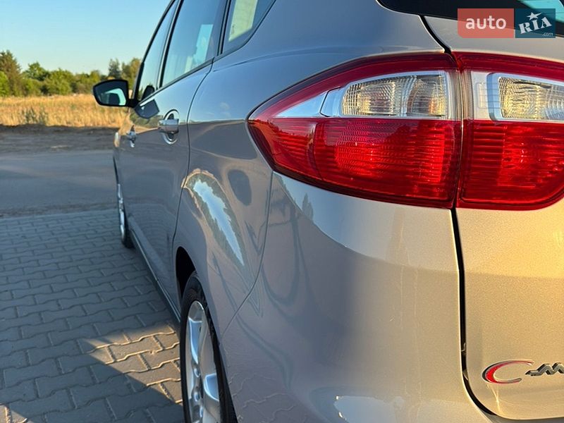 Мінівен Ford C-Max 2010 в Нововолинську