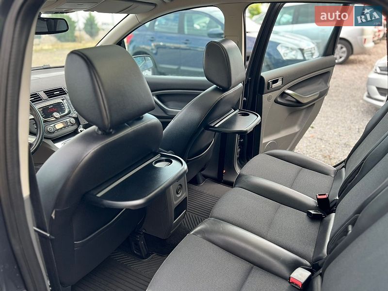 Мінівен Ford C-Max 2009 в Рівному