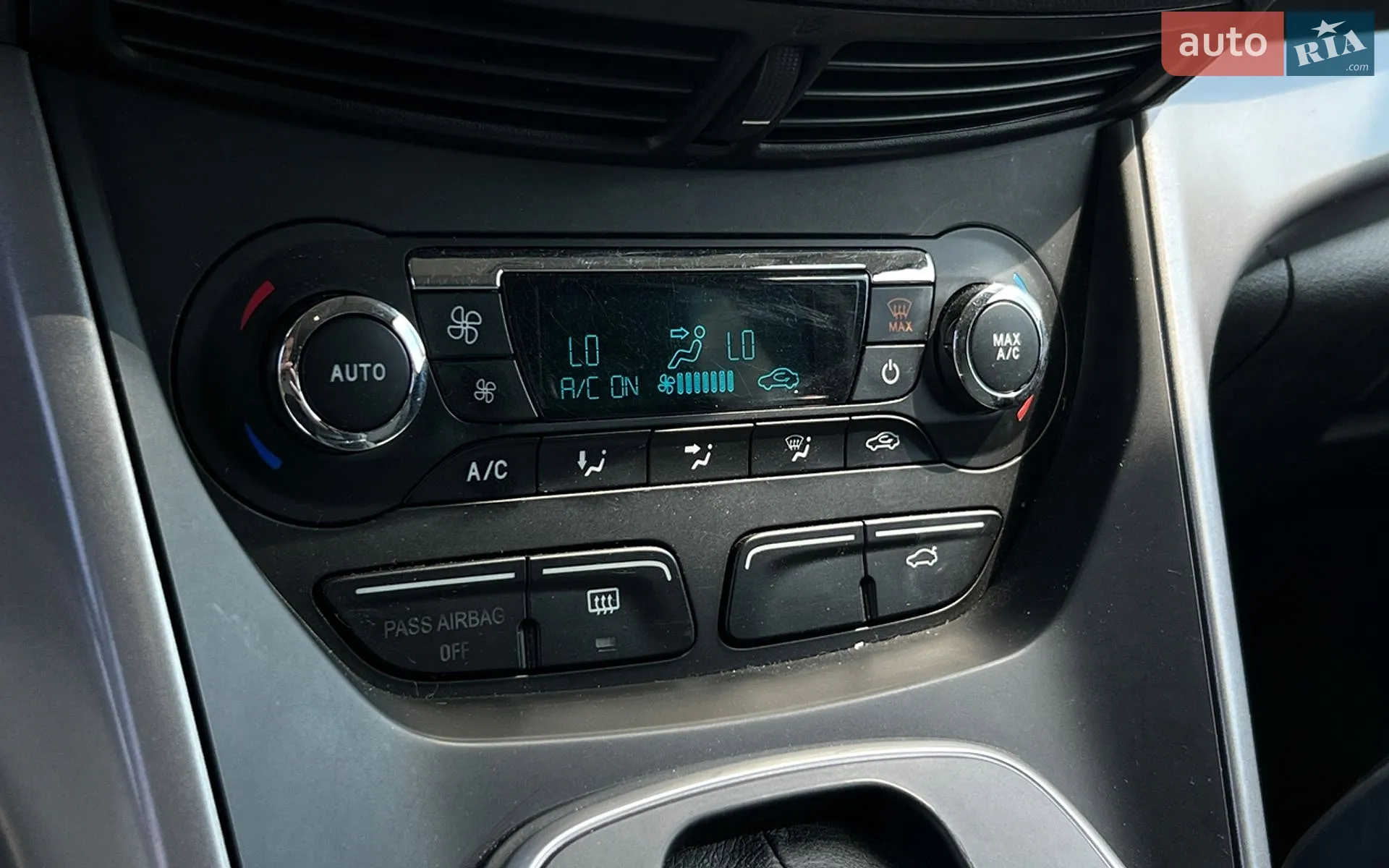2015 Ford C-MAX - мініатюра 16