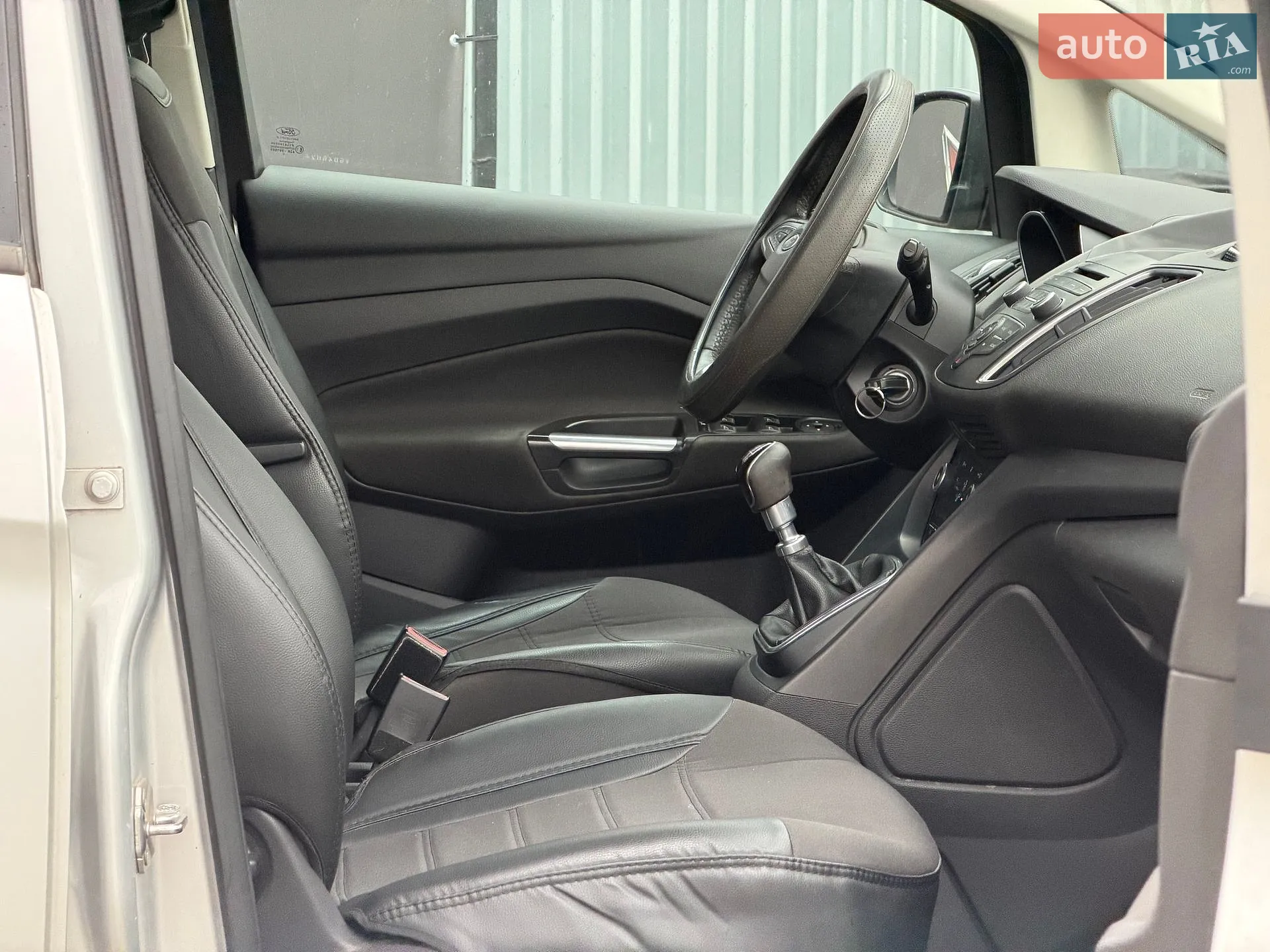 2016 Ford C-MAX - мініатюра 28