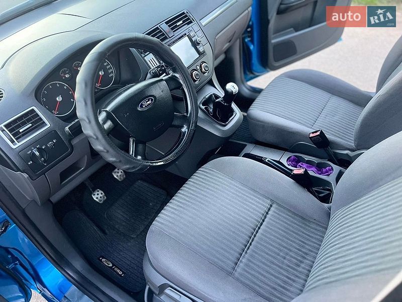 Минивэн Ford C-Max 2004 в Измаиле