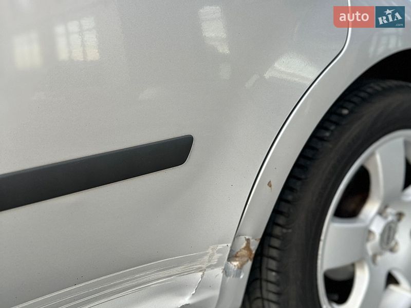 Минивэн Ford C-Max 2005 в Виннице