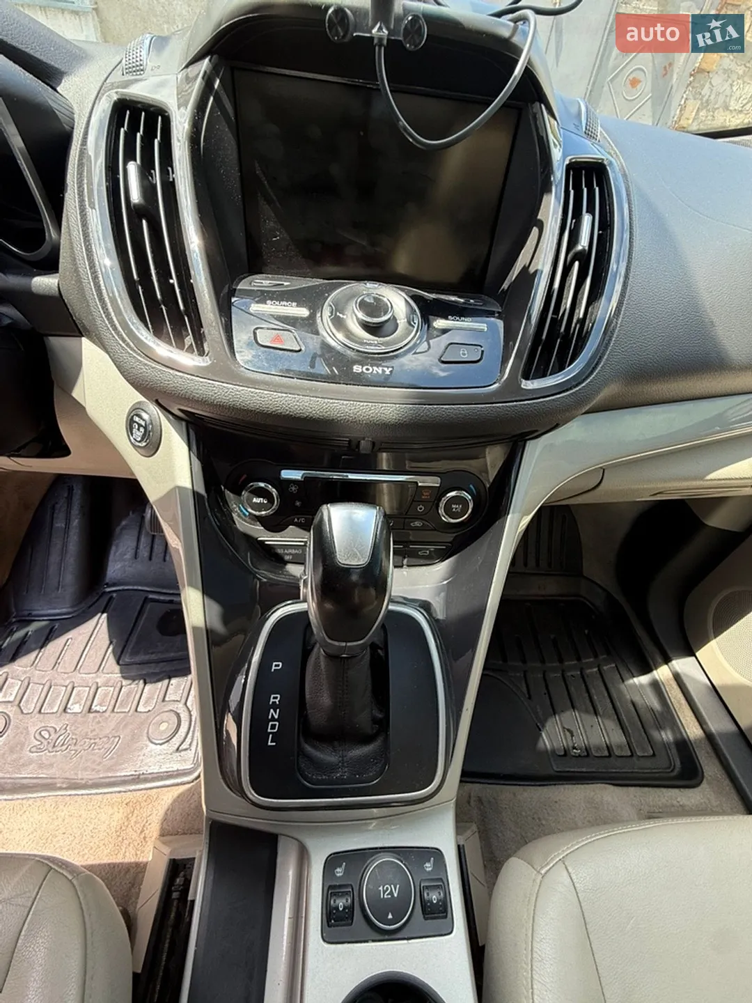 2013 Ford C-MAX - мініатюра 23