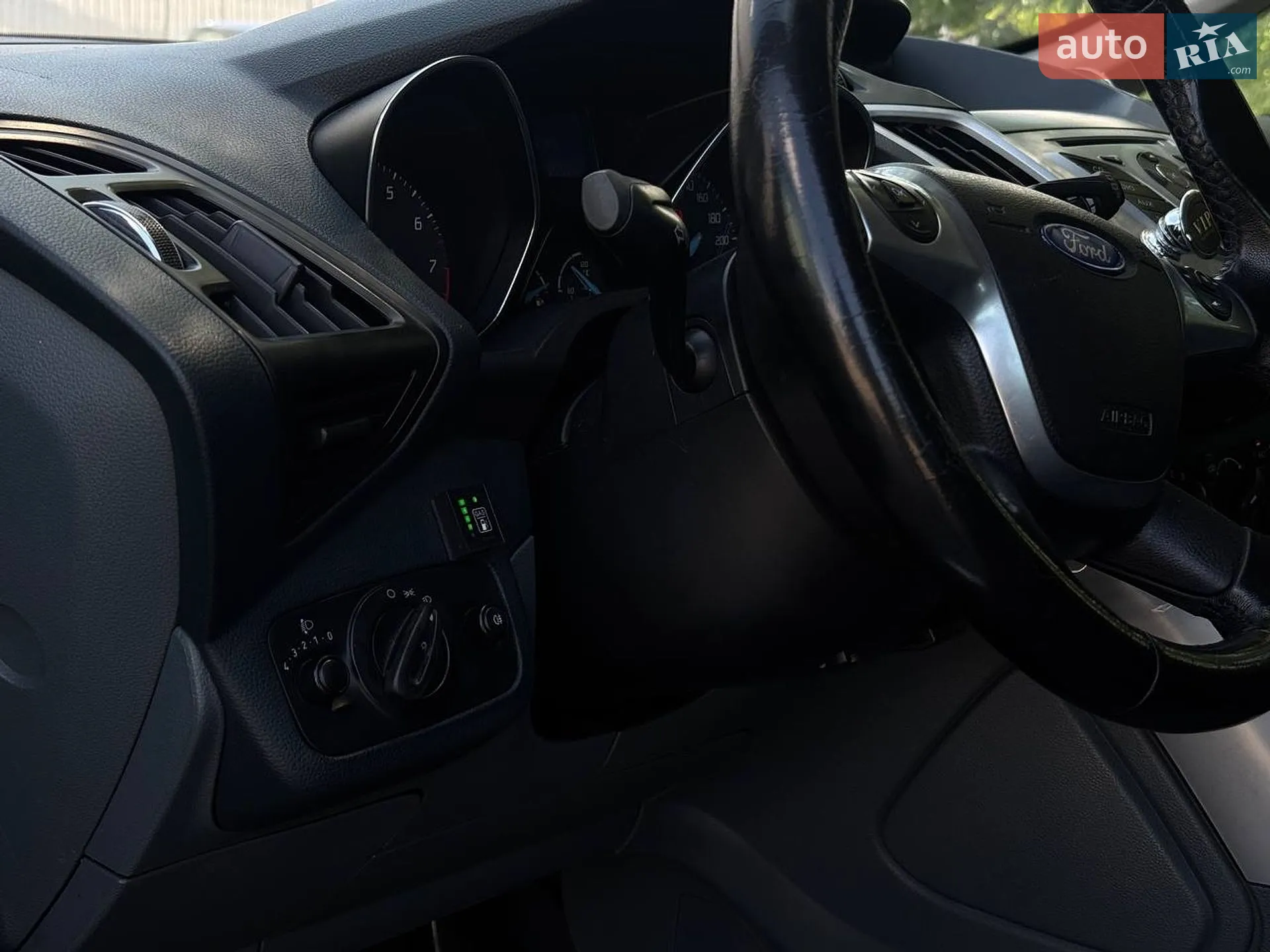 2010 Ford C-MAX - мініатюра 13