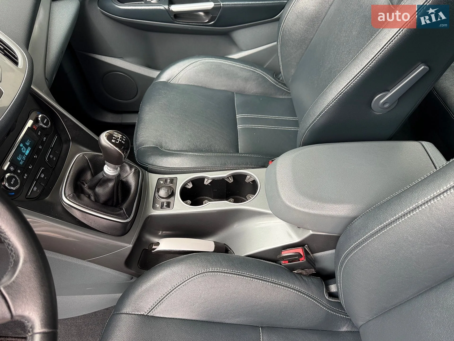2013 Ford C-MAX - мініатюра 61