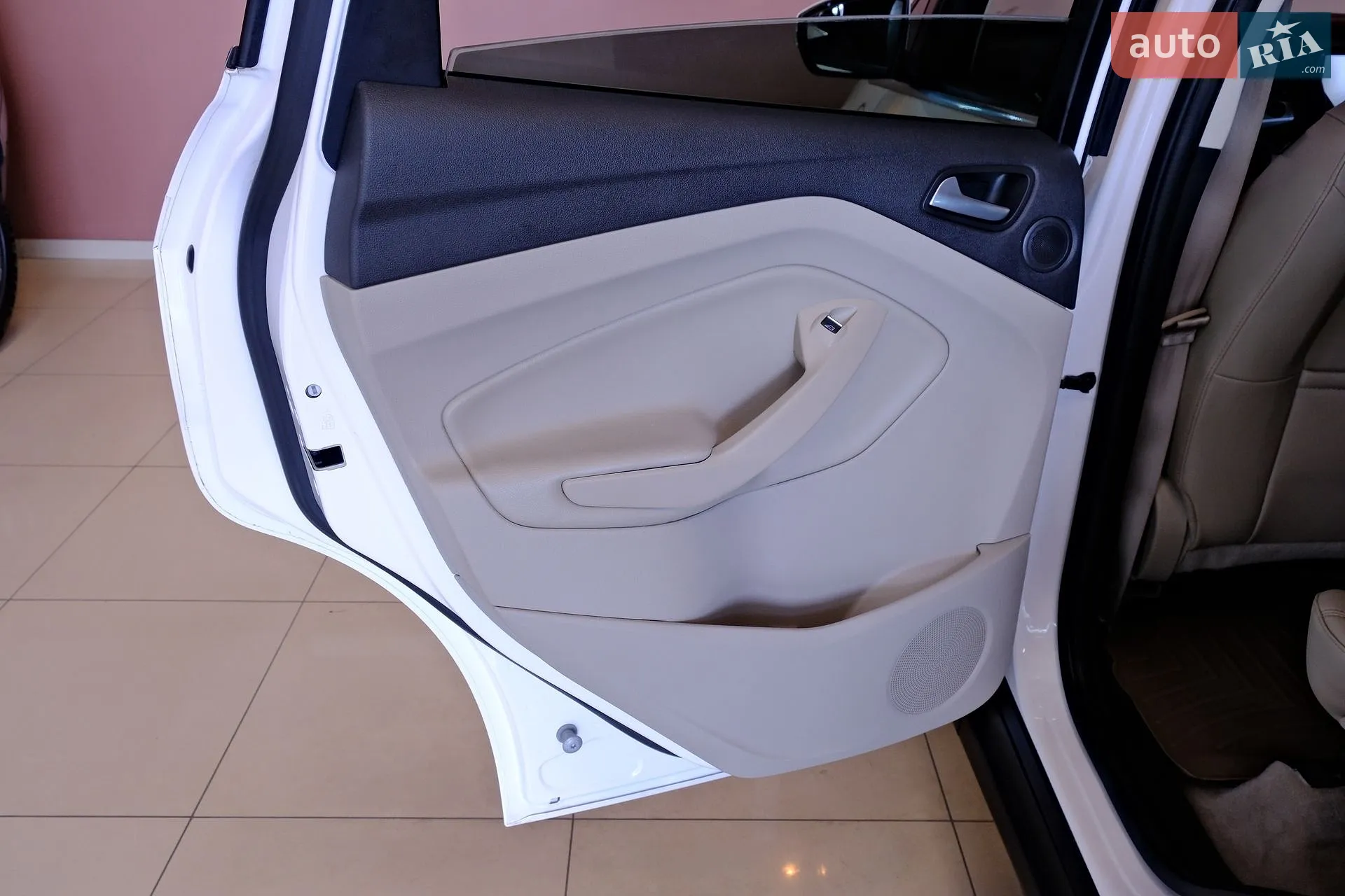 2014 Ford C-MAX - мініатюра 32