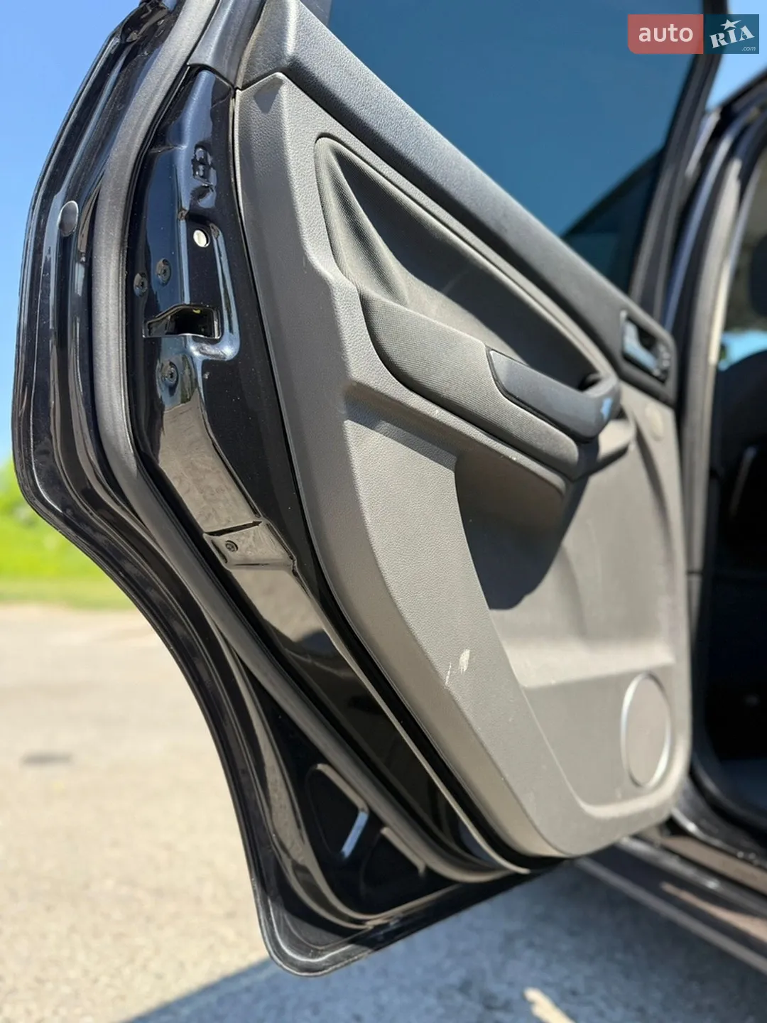 2010 Ford C-MAX - мініатюра 20