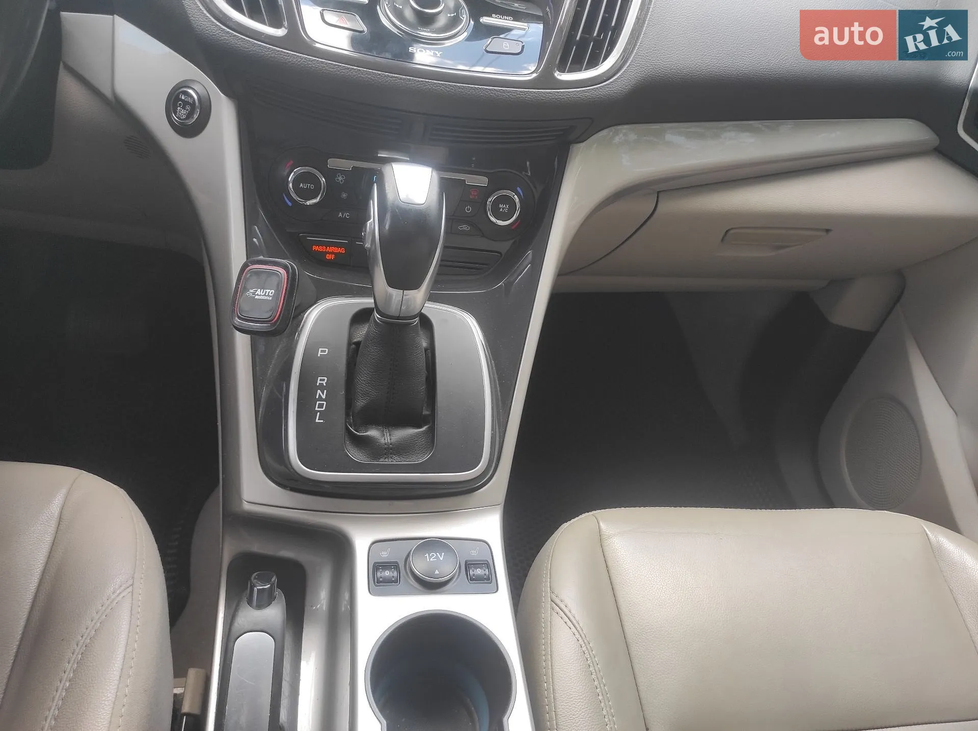 2013 Ford C-MAX - мініатюра 18