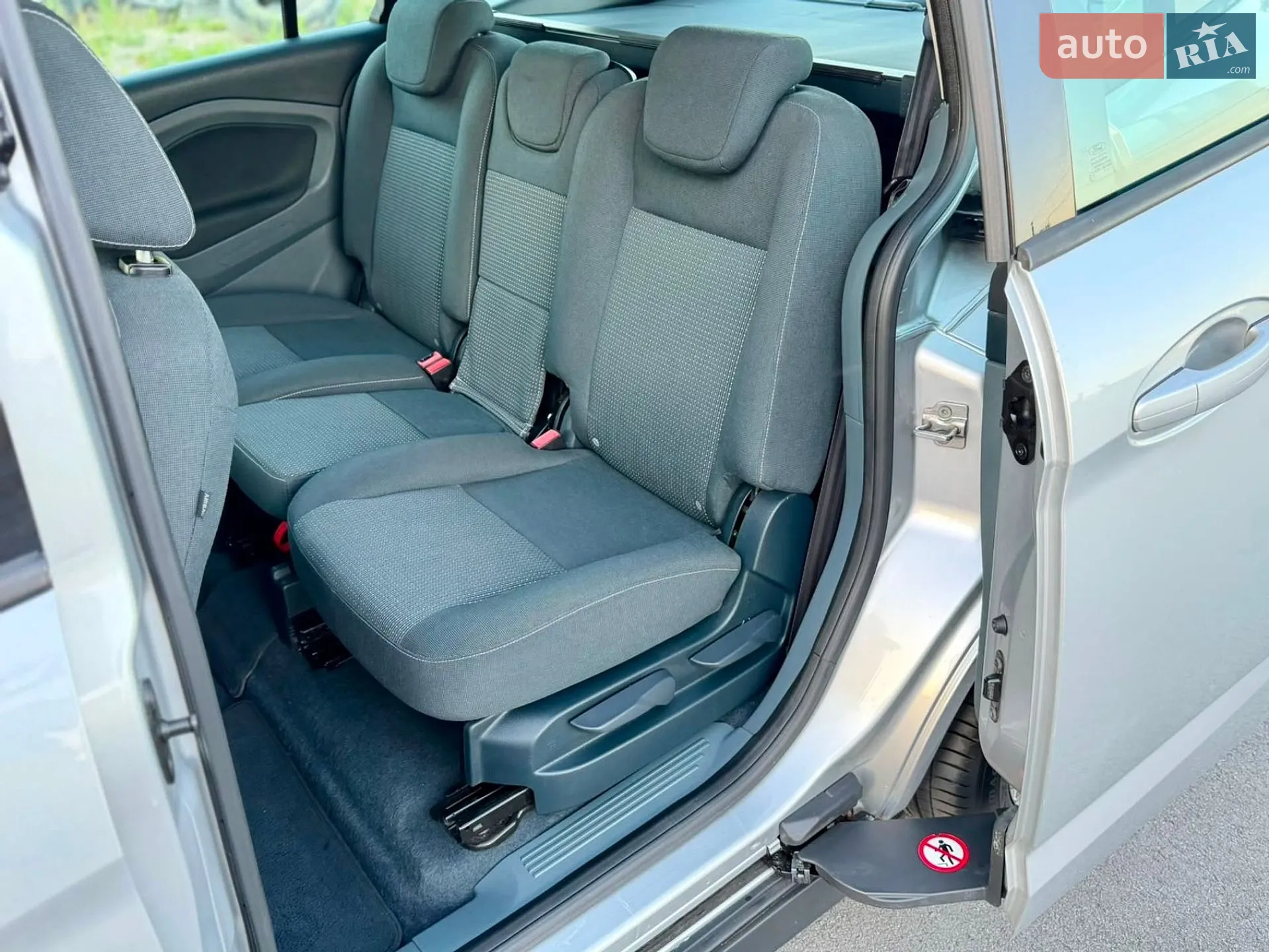 2011 Ford C-MAX - мініатюра 36