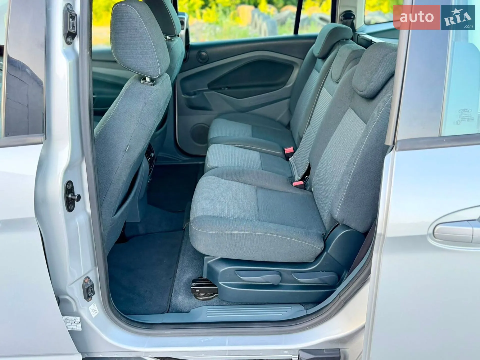 2011 Ford C-MAX - мініатюра 37