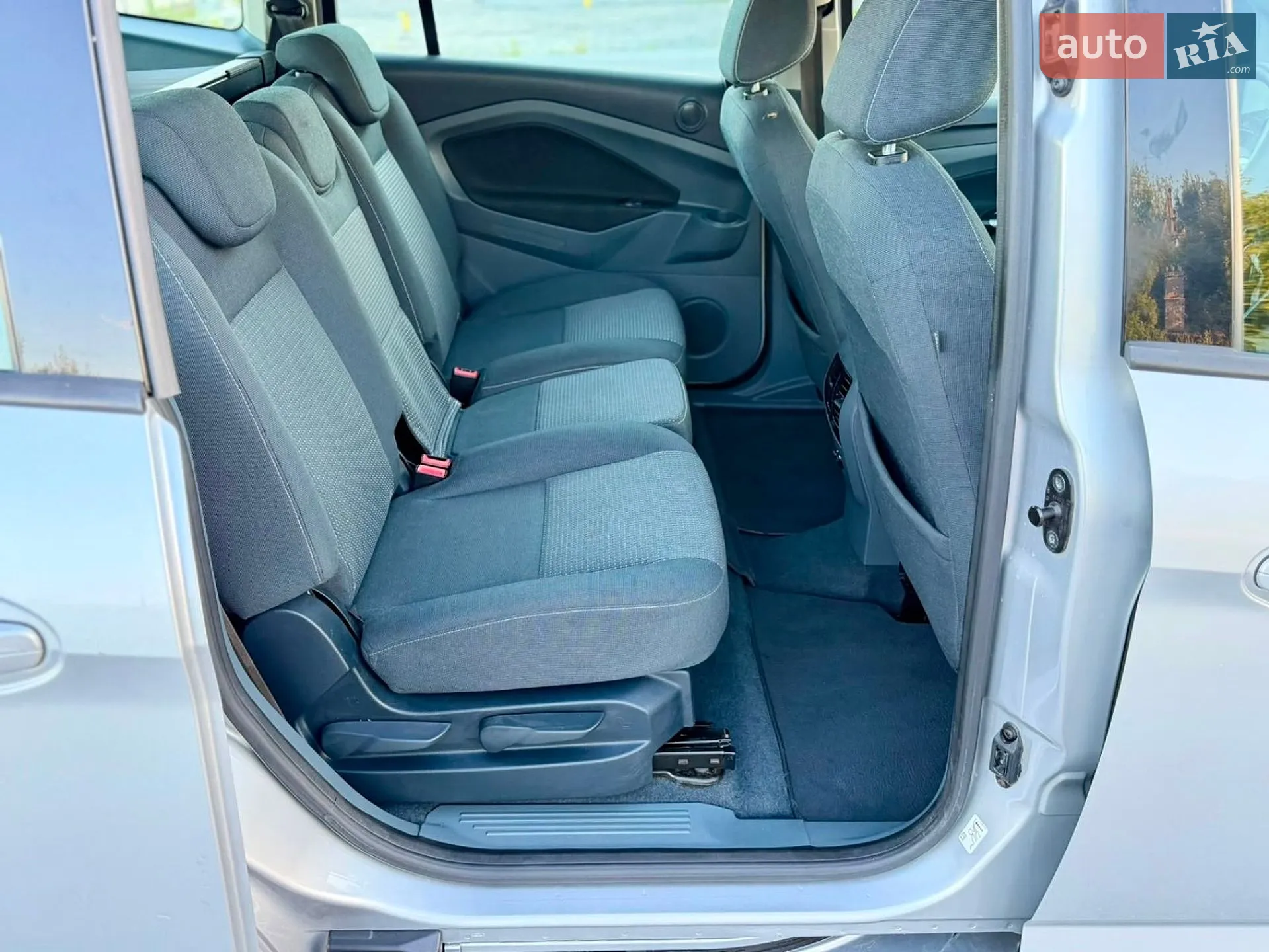 2011 Ford C-MAX - мініатюра 40
