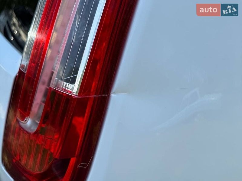 Минивэн Ford C-Max 2009 в Ровно