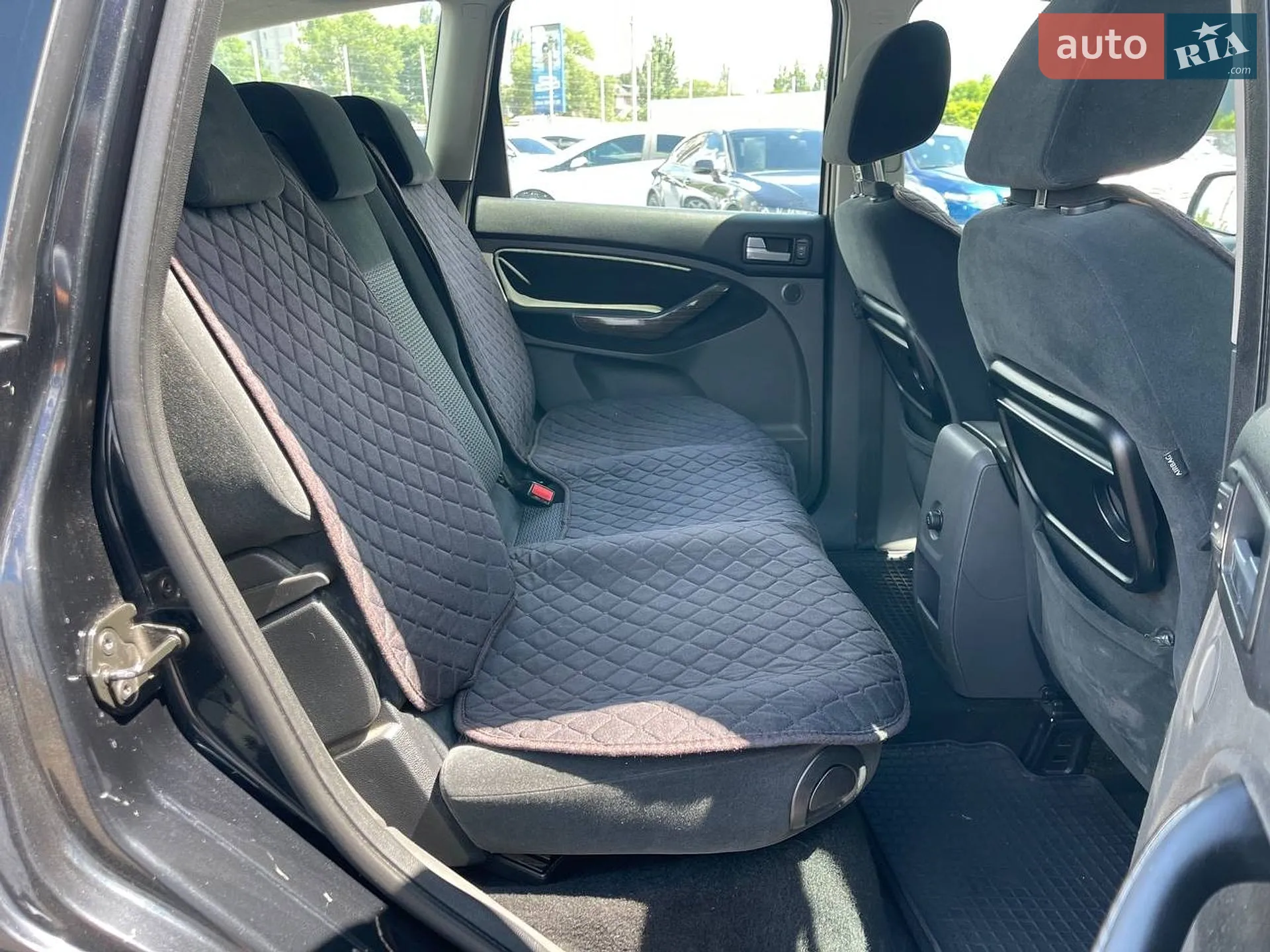 2010 Ford C-MAX - мініатюра 11
