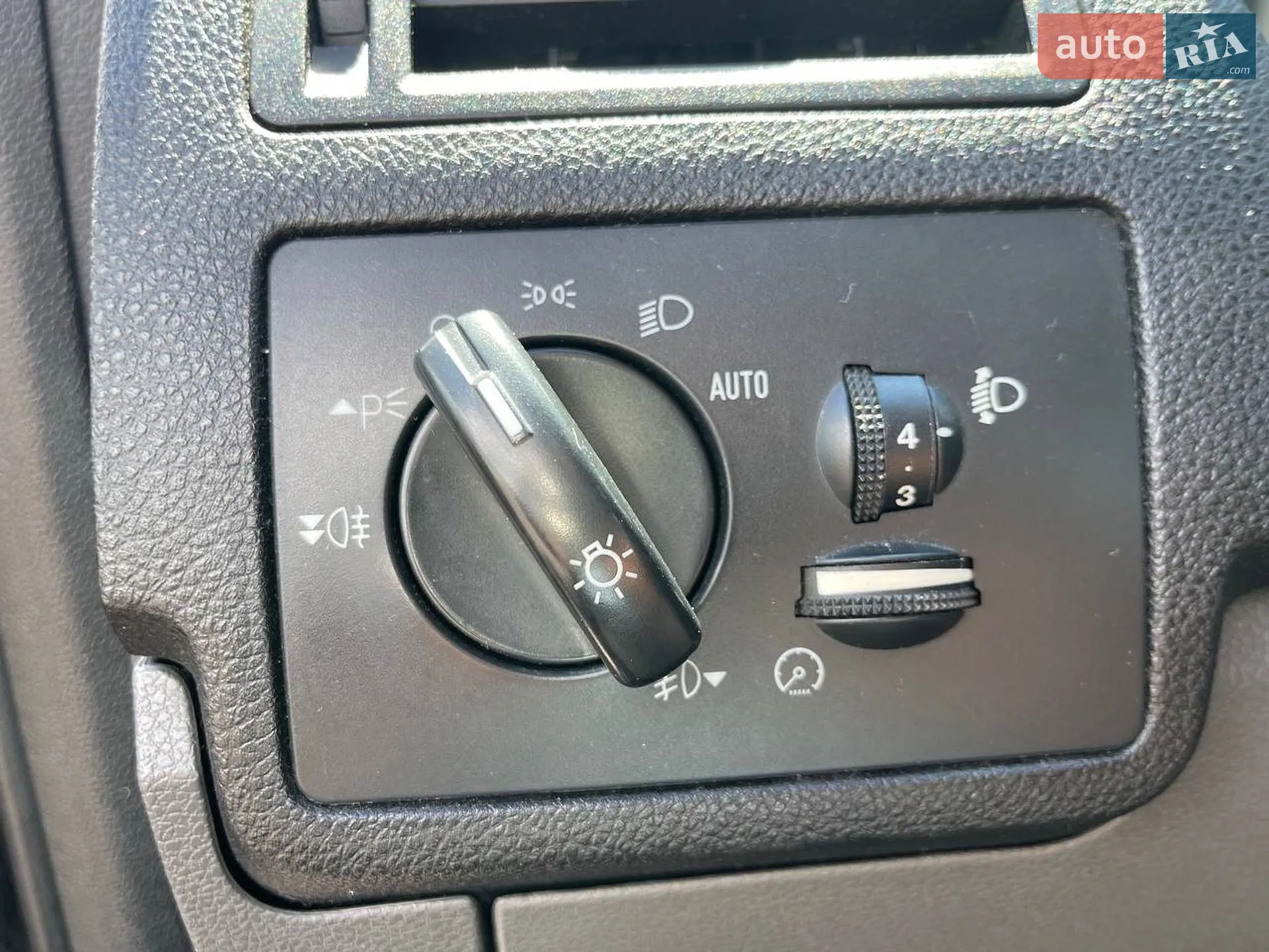 2010 Ford C-MAX - мініатюра 17
