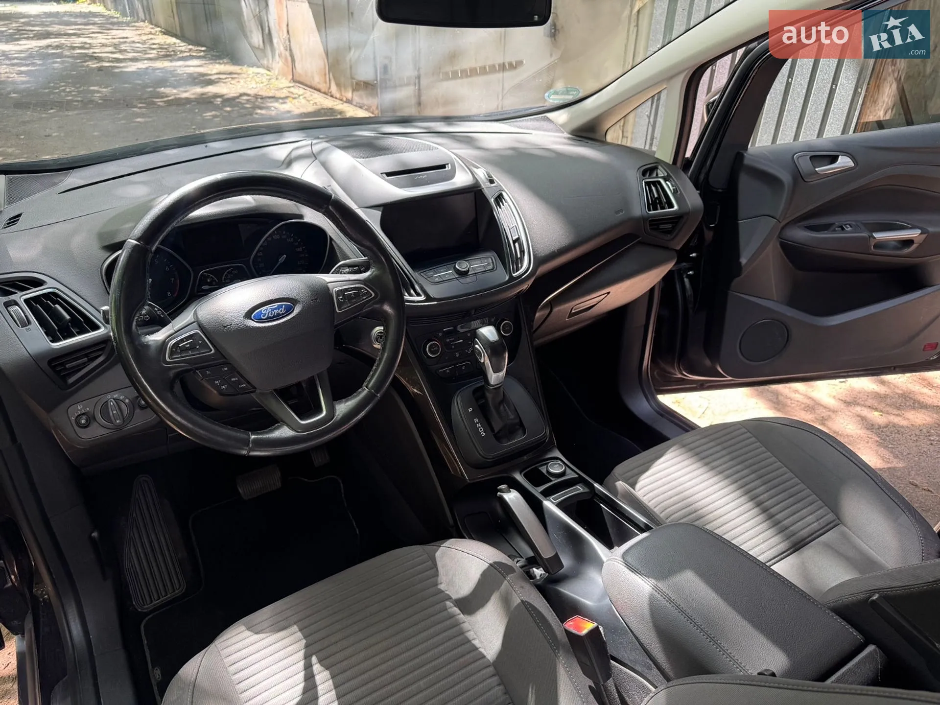 2016 Ford C-MAX - мініатюра 37
