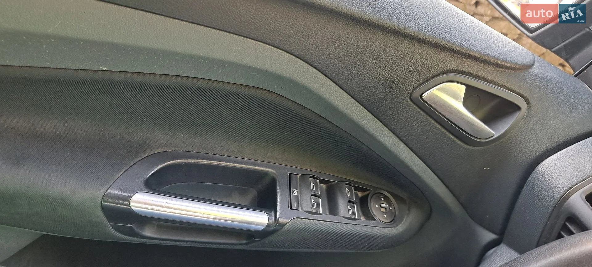 2011 Ford C-MAX - мініатюра 24