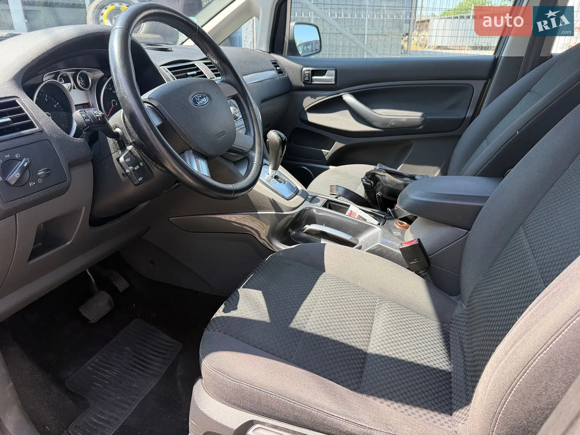 2010 Ford C-MAX - мініатюра 17