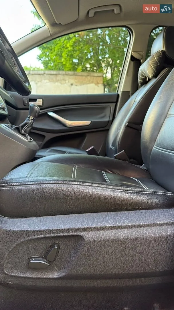 2010 Ford C-MAX - мініатюра 19