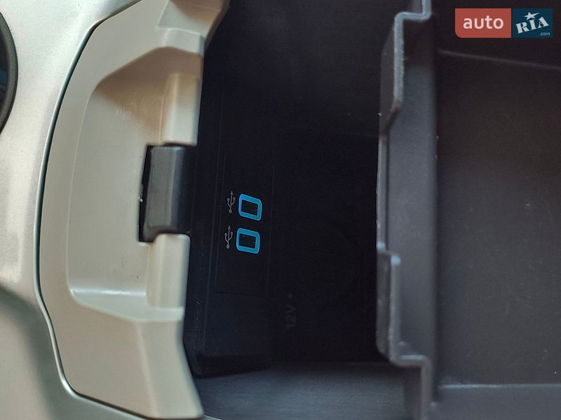Минивэн Ford C-Max 2015 в Одессе фото 24 Минивэн Ford C-Max 2015 в Одессе
