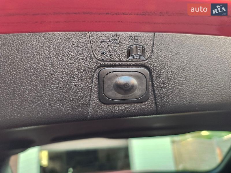 Минивэн Ford C-Max 2015 в Одессе фото 31 Минивэн Ford C-Max 2015 в Одессе