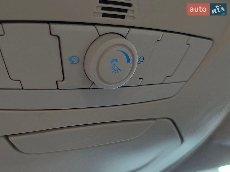 Мінівен Ford C-Max 2015 в Одесі