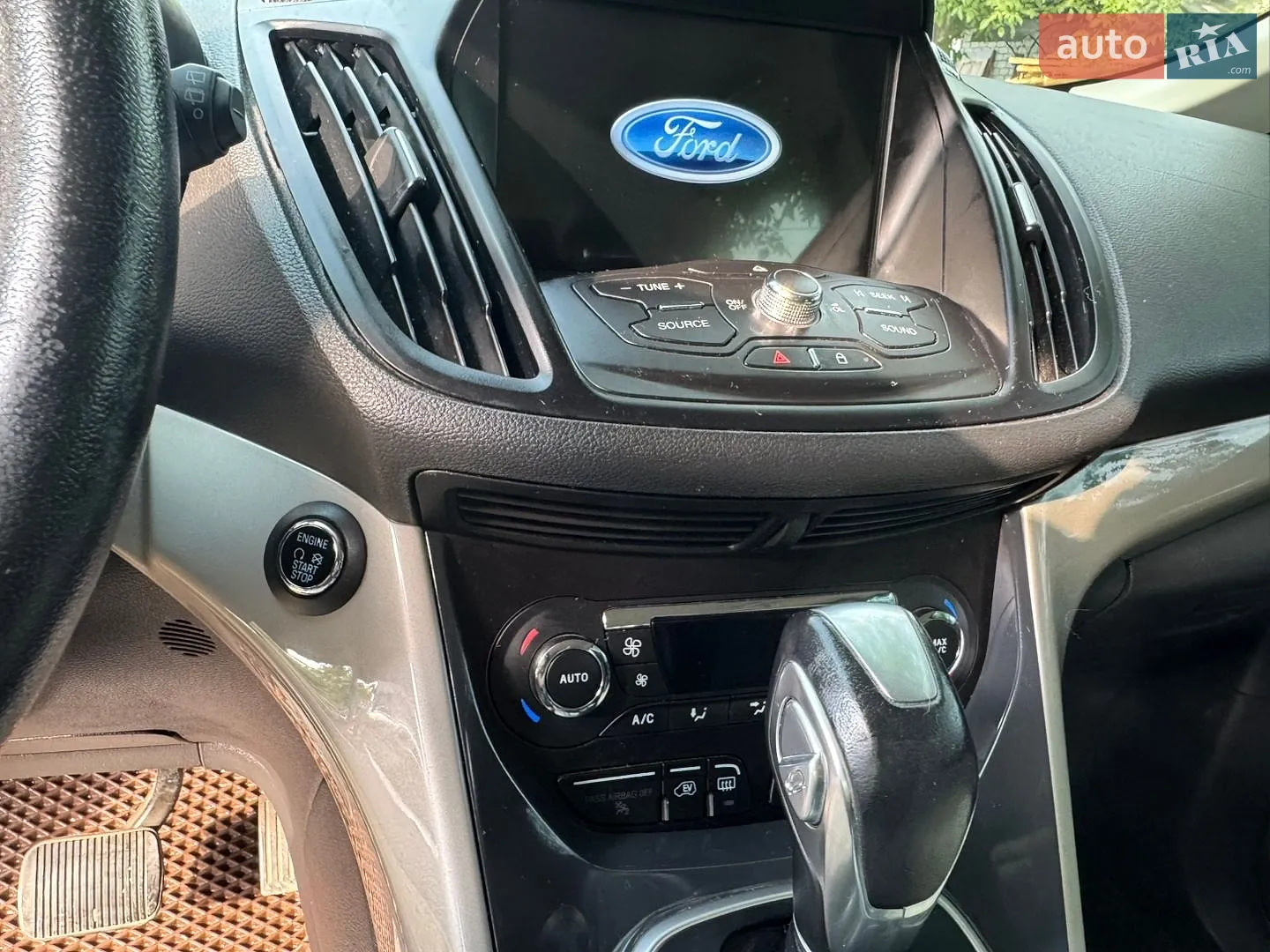 2016 Ford C-MAX - мініатюра 19
