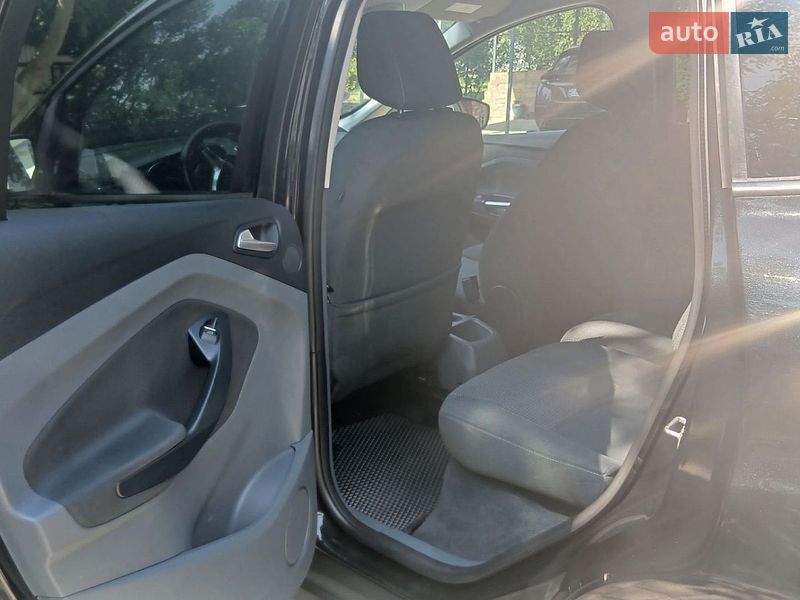 Минивэн Ford C-Max 2013 в Неполоковцах