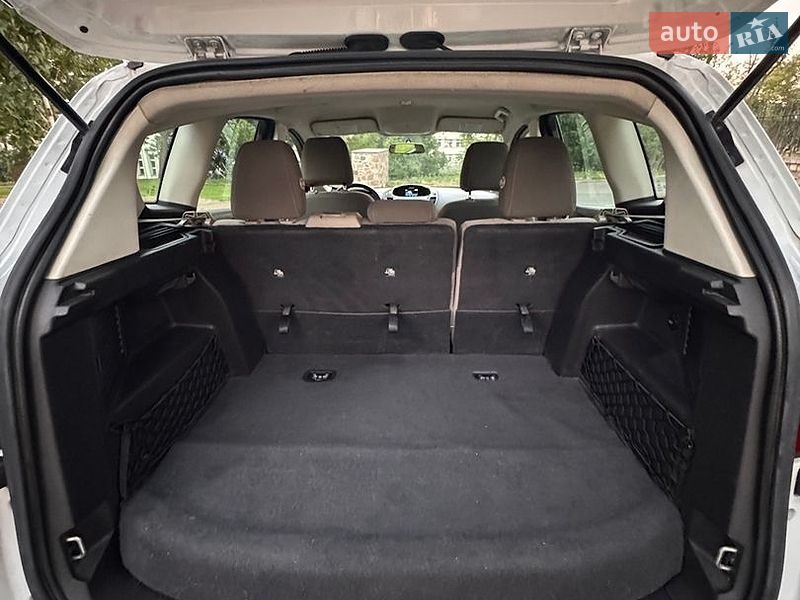Мінівен Ford C-Max 2014 в Києві