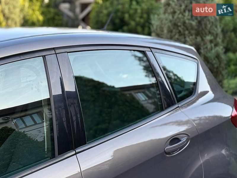 Мінівен Ford C-Max 2012 в Стрию