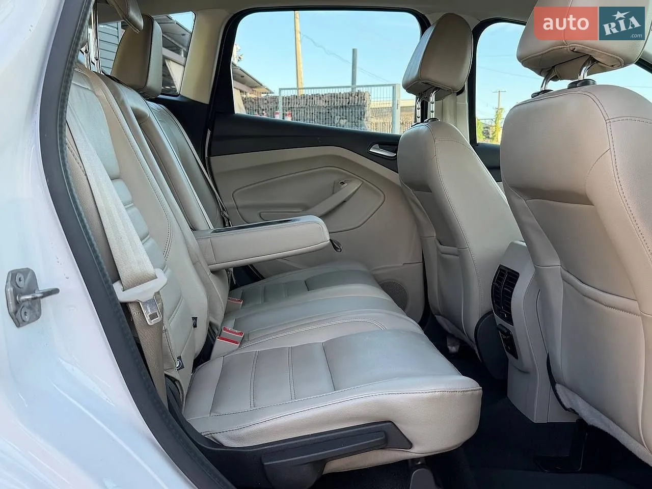 2017 Ford C-MAX - мініатюра 31