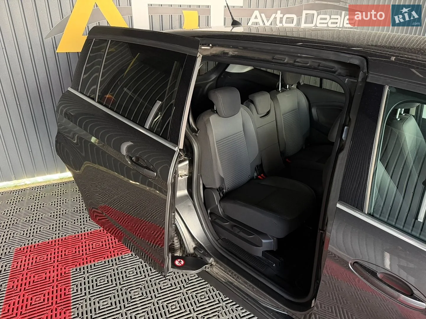 2015 Ford C-MAX - мініатюра 15
