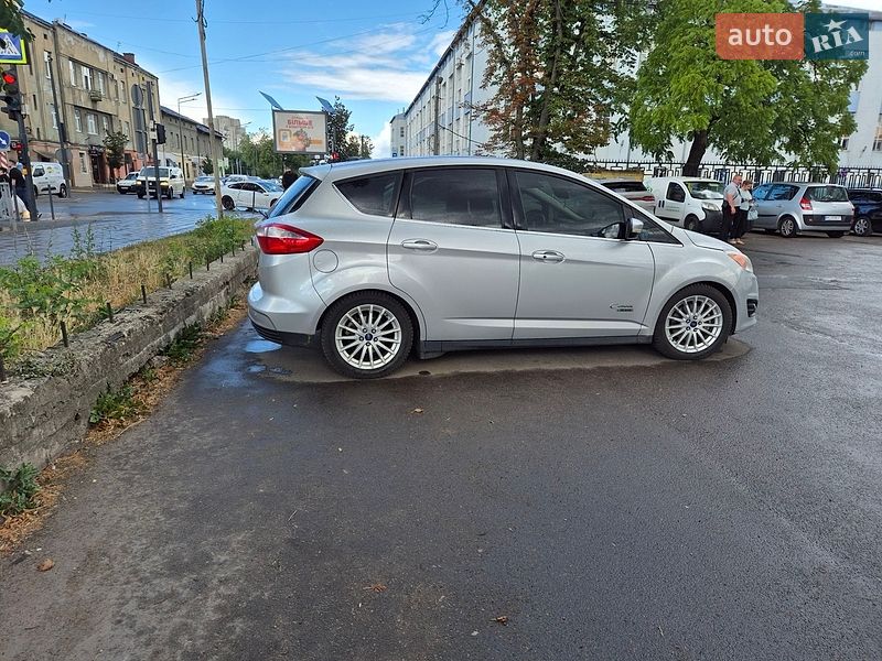 Мінівен Ford C-Max 2015 в Львові