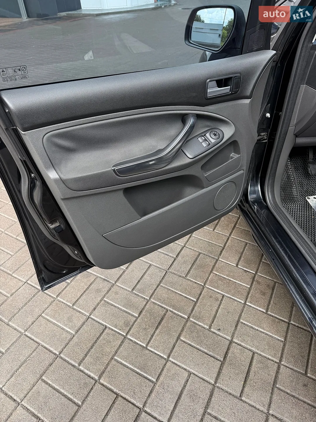 2010 Ford C-MAX - мініатюра 23