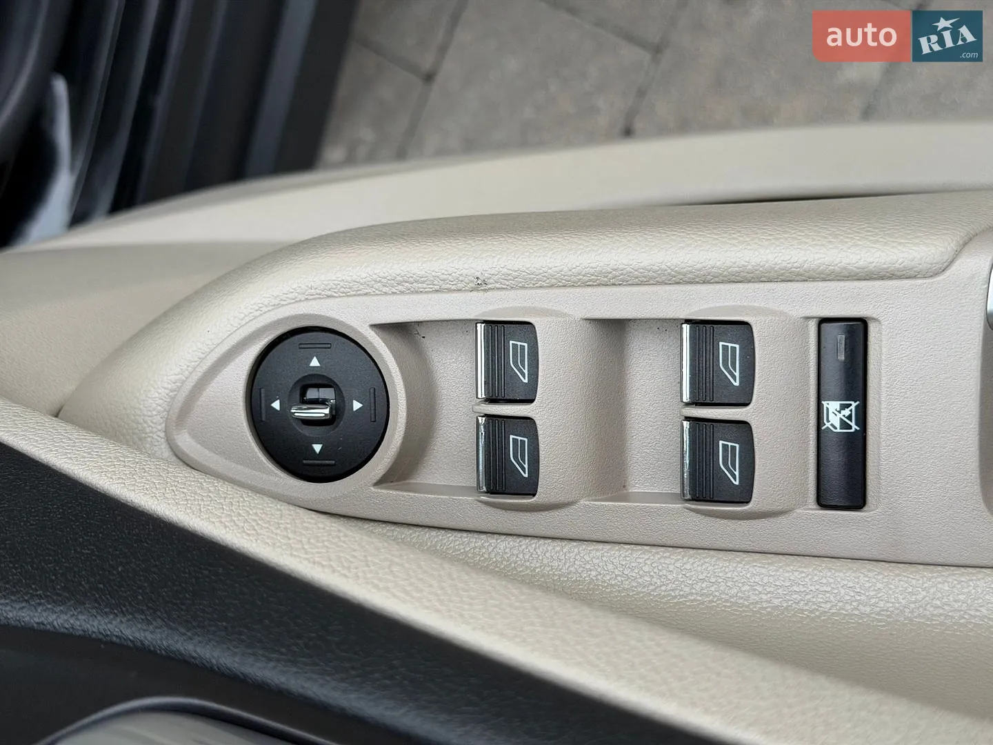 2013 Ford C-MAX - мініатюра 25