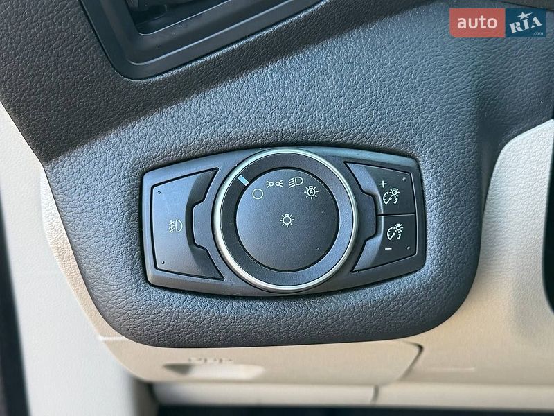 Мінівен Ford C-Max 2017 в Одесі