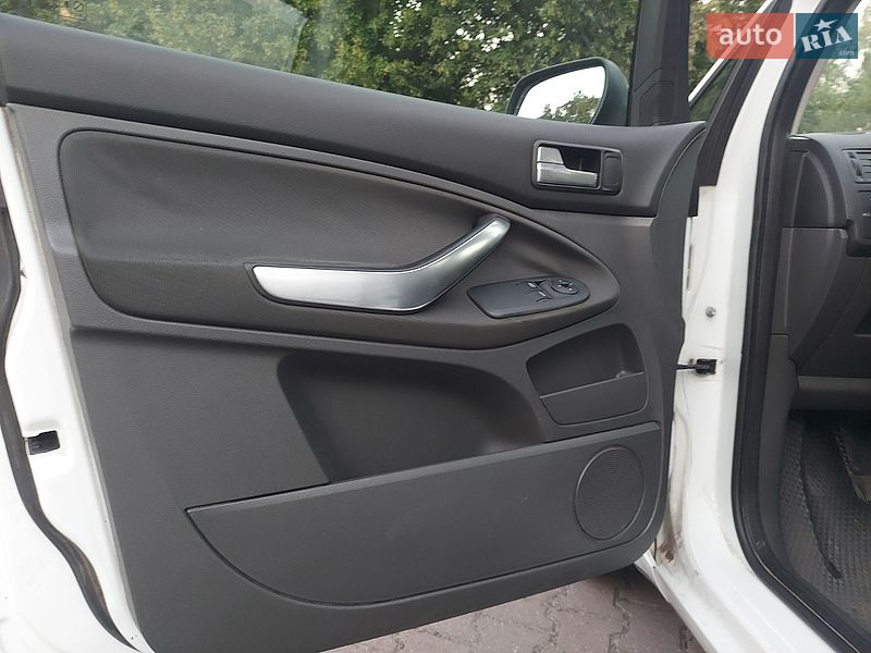 Мінівен Ford C-Max 2010 в Решетилівці