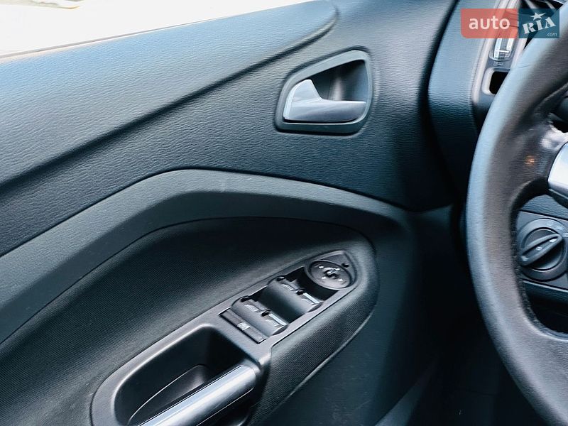 Минивэн Ford C-Max 2014 в Харькове