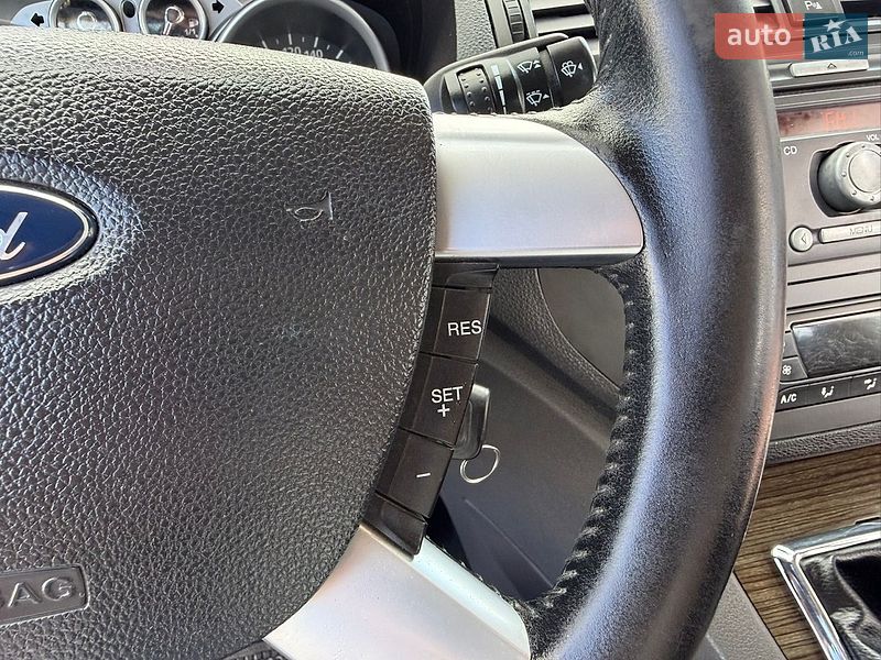 Мінівен Ford C-Max 2010 в Івано-Франківську