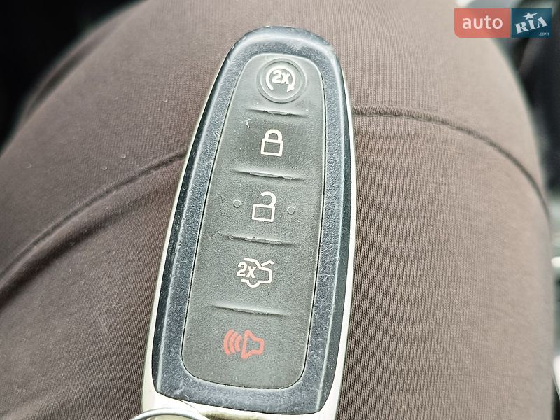Мінівен Ford C-Max 2017 в Києві фото 22 Мінівен Ford C-Max 2017 в Києві