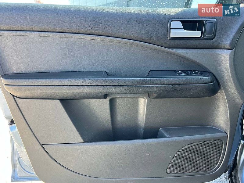 Мінівен Ford C-Max 2006 в Львові