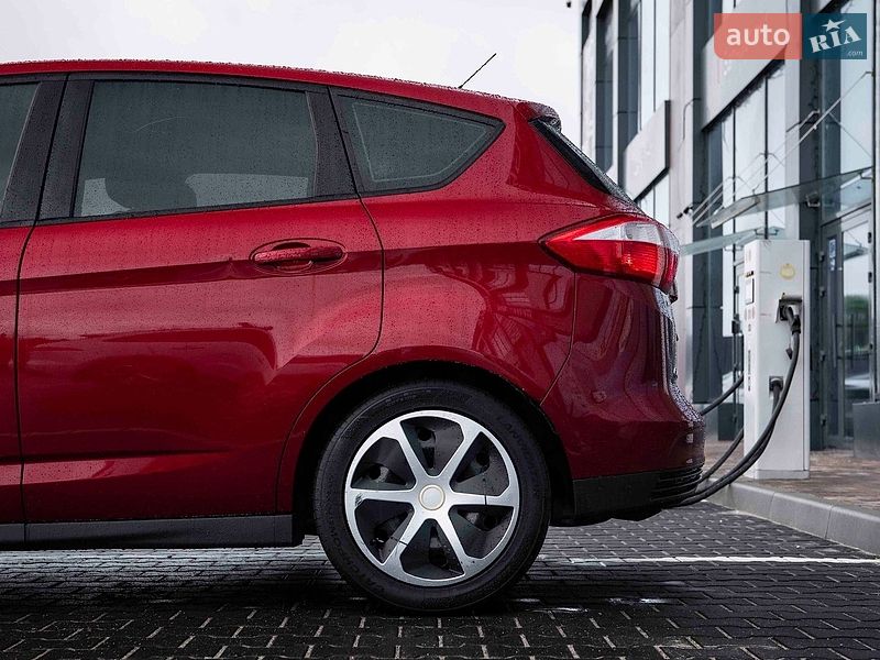 Мінівен Ford C-Max 2015 в Києві фото 5 Мінівен Ford C-Max 2015 в Києві