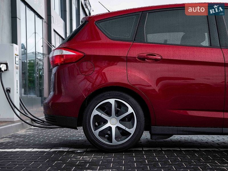 Мінівен Ford C-Max 2015 в Києві фото 8 Мінівен Ford C-Max 2015 в Києві