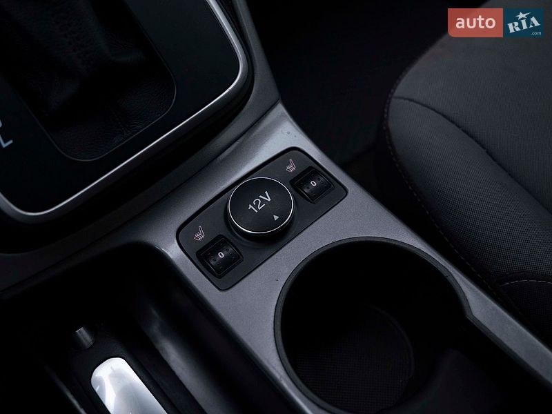 Мінівен Ford C-Max 2015 в Києві фото 22 Мінівен Ford C-Max 2015 в Києві