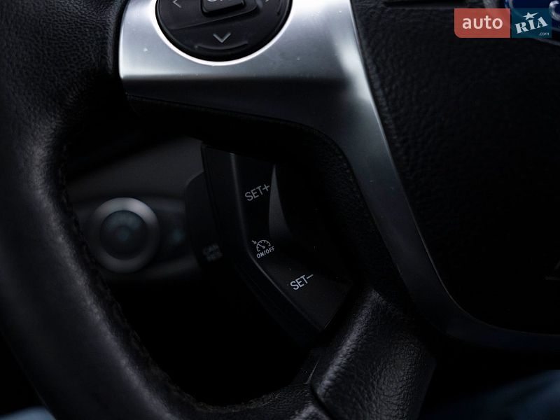 Мінівен Ford C-Max 2015 в Києві фото 23 Мінівен Ford C-Max 2015 в Києві